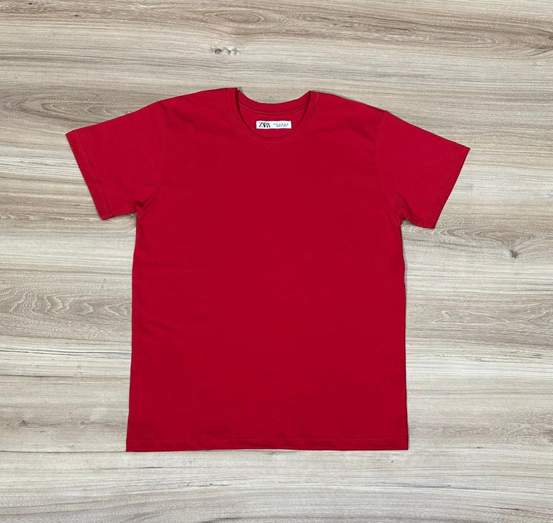 Camiseta Básica Slim Fit Modelo Zaara Vermelha